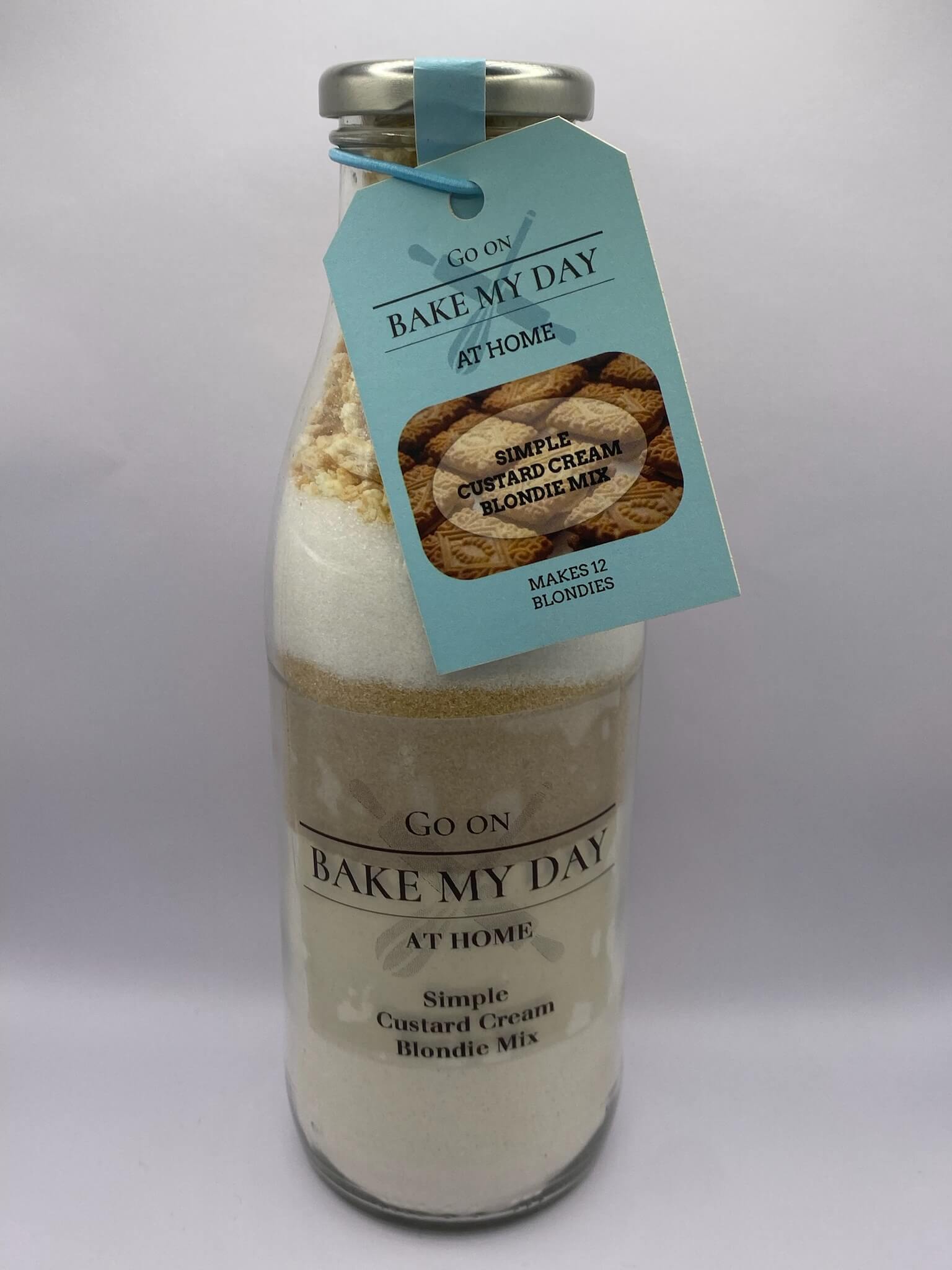 Custard Cream Blondie Mix Bottle – 750ml