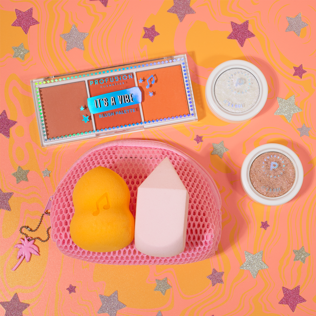 IT'S A VIBE | ADMIT ONE 3 SHADE BLUSH PALETTE