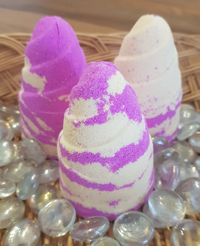 Very Berry Bath Bomb