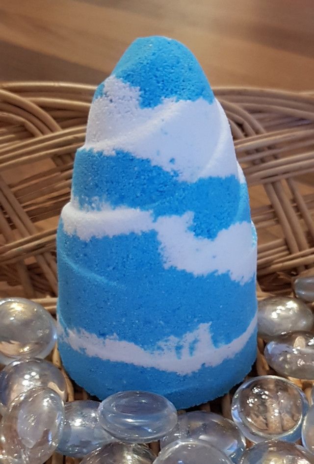 Splash Of Blue Bath Bomb