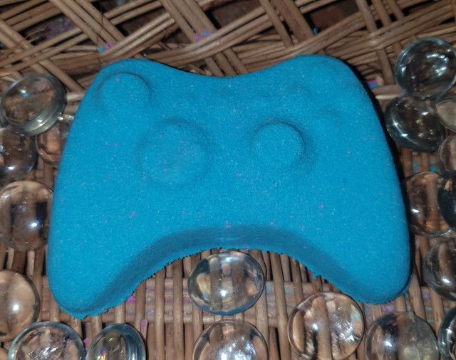 Blue X Games Controller Bath Bomb