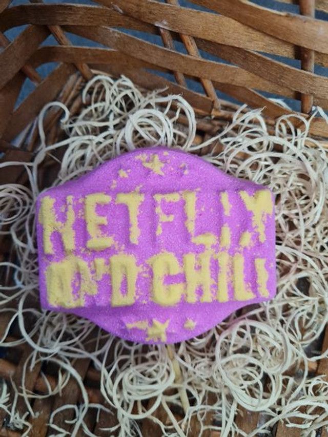 Netflix & Chill Bath Bomb
