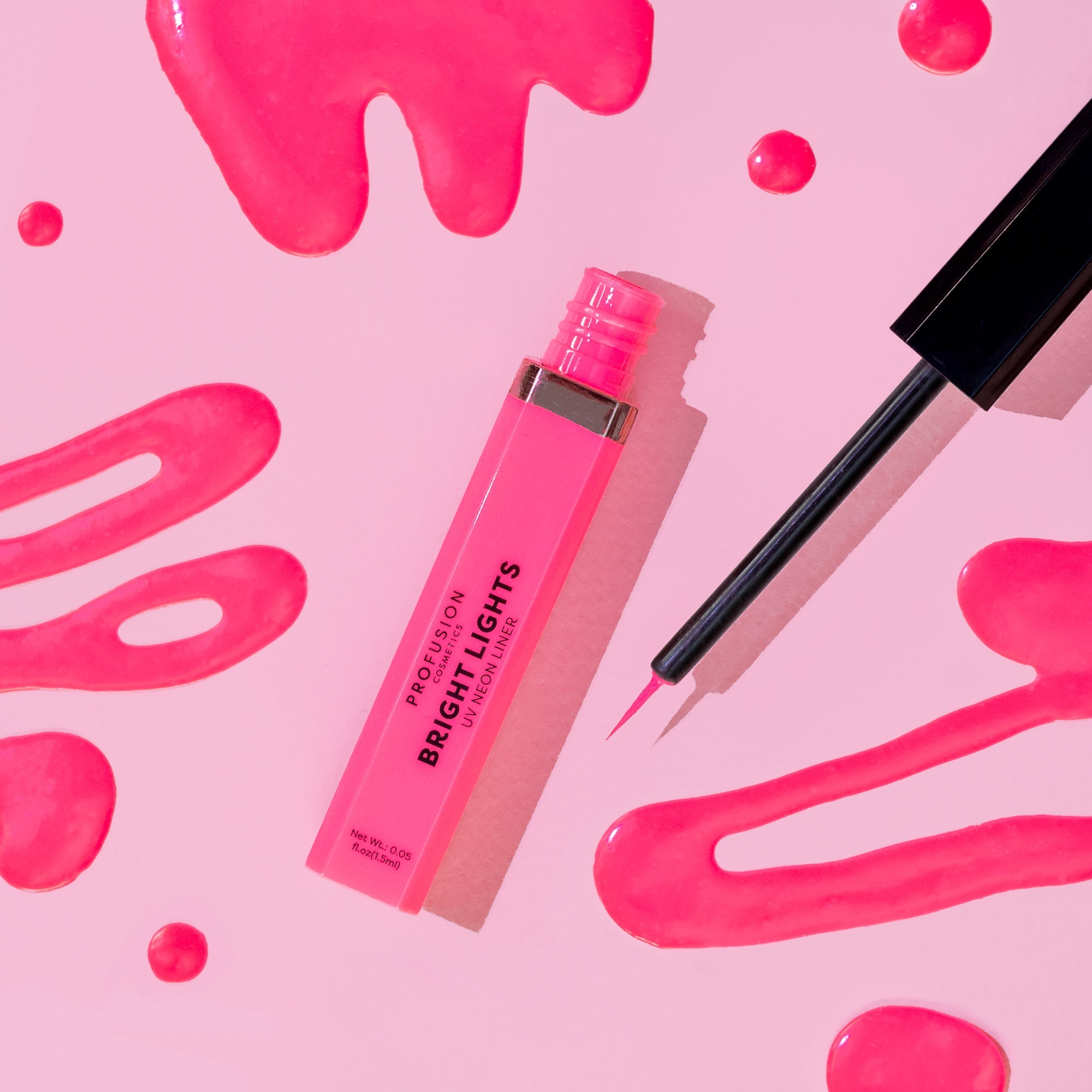 Bright Lights | Neon eyeliner